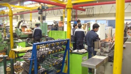 [경제]과감한 투자와 기술 차별화 산업현장의 현주소 과감한 투자와 기술 차별화 산업현장의 현주소