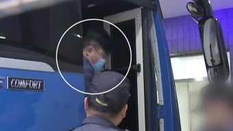 [사회]오늘 오후 고영태 체포적부심 열려...검찰, 박 前 대통령 기소 준비오늘 오후 고영태 체포적부심 열려...검찰, 박 前 대통령 기소 준비