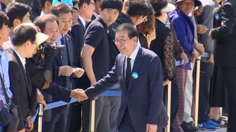 [정치]문 대통령, 박원순 시장 아세안 특사 파견 문 대통령, 박원순 시장 아세안 특사 파견