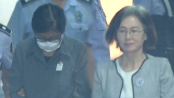 [정치][YTN 실시간뉴스] 이대 비리 최순실 3년·최경희 2년 징역[YTN 실시간뉴스] 이대 비리 최순실 3년·최경희 2년 징역