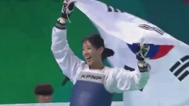 [스포츠]한국, 무주 세계태권도대회 남녀부 종합 우승 한국, 무주 세계태권도대회 남녀부 종합 우승
