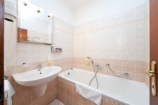 리틀 쿼터 검색결과 리틀 쿼터