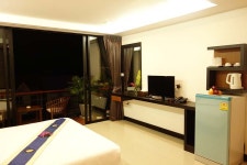 미라클 하우스 | 푸켓호텔 예약 · 가격비교 | 호텔패스