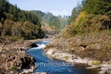 Narrow River 2 이미지 (139716859) - 게티이미지뱅크 Narrow River 2