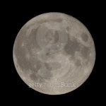 Full moon closeup showing craters 이미지 (105558069) - 게티이미지뱅크 Full moon closeup showing craters
