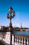 view of an ornate lamppost installed on a bridge overlooking the Eiffel towers 이미지 (57446817) - 게티이미지뱅크 view of... 