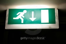 Exit Sign 이미지 (90951692) - 게티이미지뱅크 Exit Sign