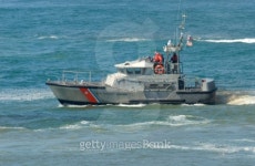 US Coast Guard boat at rescus operation 이미지 (93649263) - 게티이미지뱅크 US Coast Guard boat at rescus operation