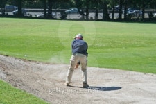 ball in bunker 이미지 (99086596) - 게티이미지뱅크 ball in bunker