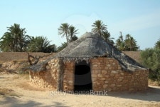 Old house 이미지 (90979352) - 게티이미지뱅크 Old house