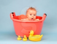 Baby washing 이미지 (99325891) - 게티이미지뱅크 Baby washing