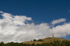 Wind Turbine on a Hill 이미지 (89885370) - 게티이미지뱅크 Wind Turbine on a Hill