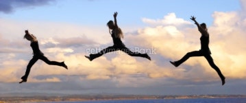 Leaping woman at sunset 이미지 (99451019) - 게티이미지뱅크 Leaping woman at sunset