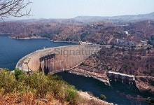 Kariba Dam Wall 이미지 (172695111) - 게티이미지뱅크 Kariba Dam Wall