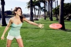 Flying Disc Girl 이미지 (111927314) - 게티이미지뱅크 Flying Disc Girl