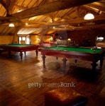 salle de billard amÃ©nagÃ©e dans les combles 이미지 (95506332) - 게티이미지뱅크 salle de billard amÃ©nagÃ©e dans les... 