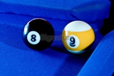 Eight and Nine Ball on Blue Felt 2 이미지 (172844813) - 게티이미지뱅크 Eight and Nine Ball on Blue Felt 2