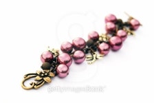 Charm bracelet 이미지 (145193726) - 게티이미지뱅크 Charm bracelet