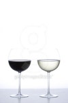 Glass of red wine and white wine 이미지 (99445500) - 게티이미지뱅크 Glass of red wine and white wine
