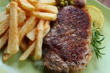 Steak and Chips 이미지 (105491059) - 게티이미지뱅크 Steak and Chips
