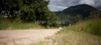 Dirt road t 이미지 (90530865) - 게티이미지뱅크 Dirt road t