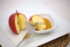 Apple and honey 이미지 (89908992) - 게티이미지뱅크 Apple and honey
