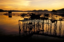 Reflections at Sunset 이미지 (172727486) - 게티이미지뱅크 Reflections at Sunset