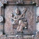Silver gate at Hindu Temple 이미지 (147090941) - 게티이미지뱅크 Silver gate at Hindu Temple