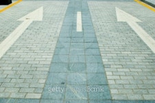Road with direction arrows 이미지 (99957273) - 게티이미지뱅크 Road with direction arrows