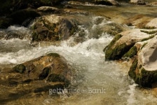 Stones and water 이미지 (145994921) - 게티이미지뱅크 Stones and water