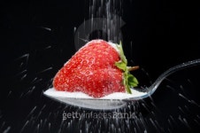 sugar coated strawberry 이미지 (179292086) - 게티이미지뱅크 sugar coated strawberry