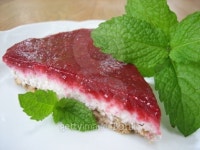Coconut Raspberry Torte 이미지 (147065591) - 게티이미지뱅크 Coconut Raspberry Torte