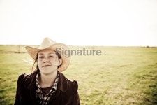 Farmer and cowgirl 이미지 (173931170) - 게티이미지뱅크 Farmer and cowgirl