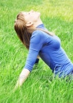 The young girl on a grass 이미지 (101036565) - 게티이미지뱅크 The young girl on a grass