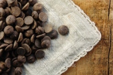 Chocolate Chips on a Rustic Surface 이미지 (101521417) - 게티이미지뱅크 Chocolate Chips on a Rustic Surface