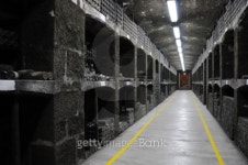 Wine Bottles in a Large Cellar 이미지 (92910271) - 게티이미지뱅크 Wine Bottles in a Large Cellar