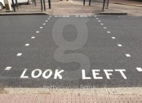 Look left 이미지 (96831330) - 게티이미지뱅크 Look left