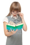 Young girl reads english and wonders 4 이미지 (101156308) - 게티이미지뱅크 Young girl reads english and wonders 4