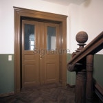 명륜SK-VIEW아파트 비상급수시설 | Apartment door indoor staircase view 이미지 (182235711) - 게티이미지뱅크 Apartment door indoor staircase view