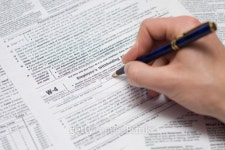 W-4 form 이미지 (147053946) - 게티이미지뱅크 W-4 form