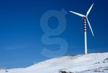 Wind turbine on snowy hill 이미지 (101169167) - 게티이미지뱅크 Wind turbine on snowy hill