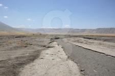 dirt road in Tanzania 이미지 (146905299) - 게티이미지뱅크 dirt road in Tanzania