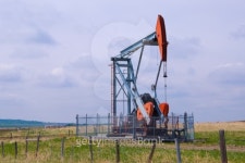 Heavy Oil 이미지 (146815180) - 게티이미지뱅크 Heavy Oil