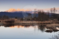 Golden Ears Mountain sunset 이미지 (146882735) - 게티이미지뱅크 Golden Ears Mountain sunset