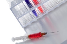 medical test tubes and syringe 이미지 (152116005) - 게티이미지뱅크 medical test tubes and syringe