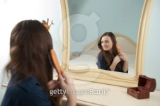 쥬시헤어메이킹(Juicy hair making) | Making hairstyle 이미지 (119243066) - 게티이미지뱅크 Making hairstyle
