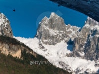 Stretch of water 이미지 (119860081) - 게티이미지뱅크 Stretch of water