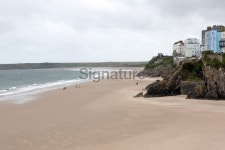 The beach and hotels at Tenby 이미지 (182403298) - 게티이미지뱅크 The beach and hotels at Tenby