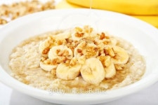 Banana Nut Oatmeal with Honey 이미지 (152122663) - 게티이미지뱅크 Banana Nut Oatmeal with Honey