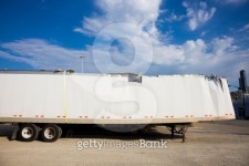 White trailer after accident against blue sky. 이미지 (119563813) - 게티이미지뱅크 White trailer after accident against blue sky.